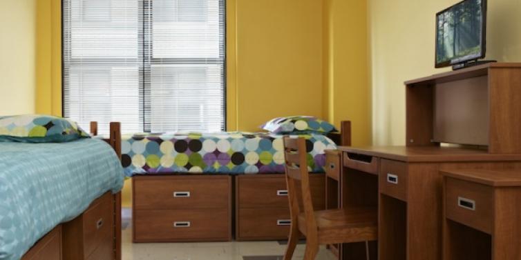 ESL Languages New Yorker Residence Kaplan New York