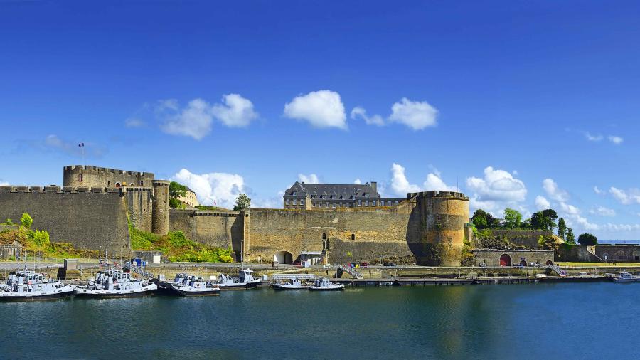 ESL Brest language stay