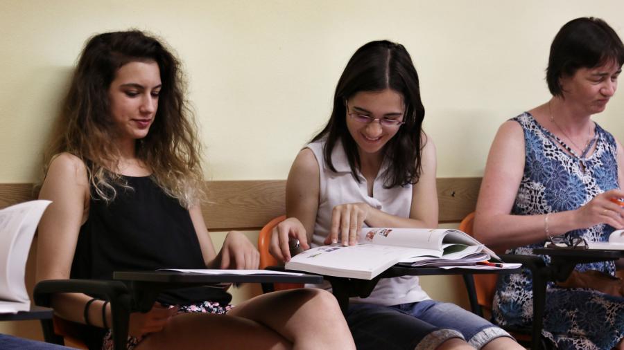  Languages Scuola Leonardo da Vinci gallery 4