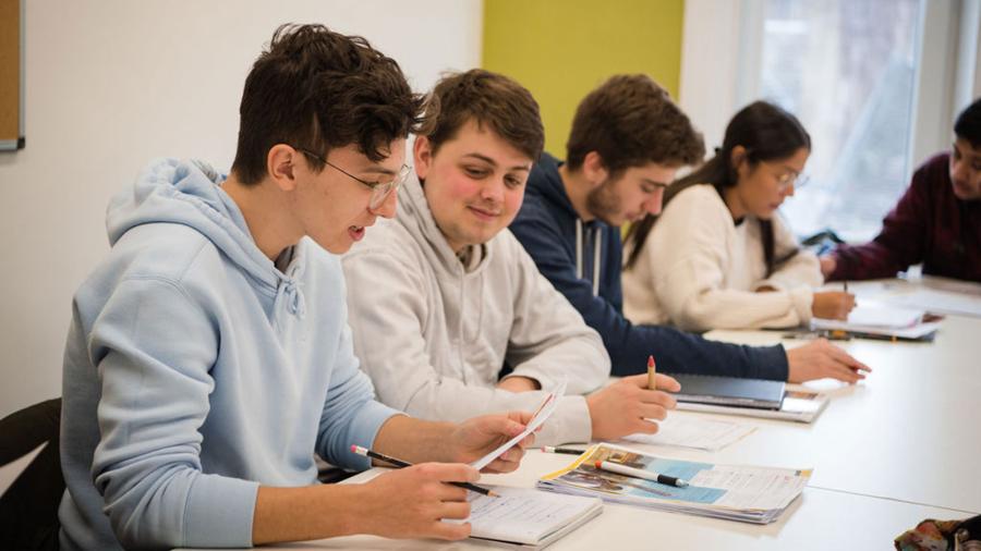 Glasgow School of English School Gallery 491 11
