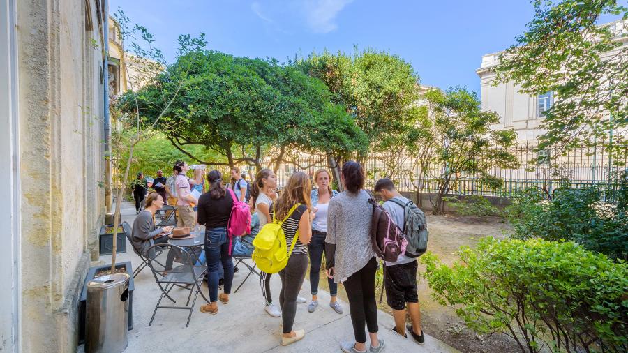 esl languages french IEF school gallery lsf ief terrasse